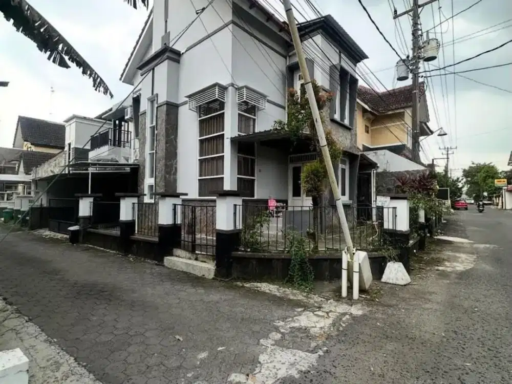 Dijual Murah Rumah Furnish Lokasi di Jakal KM. 6 Dekat ke UGM dan UNY