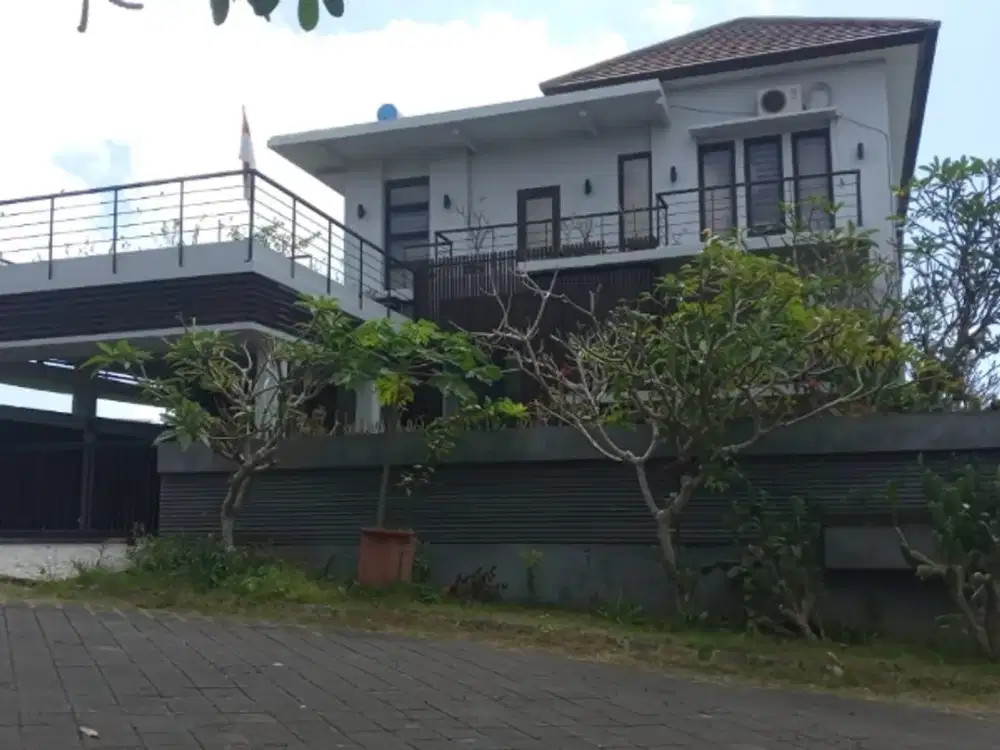 Rumah Style Villa Full Furnish di Griya Alam Pecatu Bali