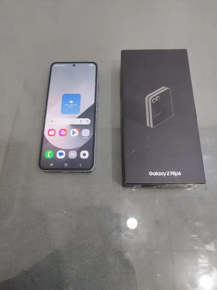 Samsung Z flip 6 12/256gb