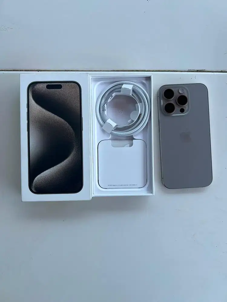 Jual Iphone 15 Pro 256gb ex iBox