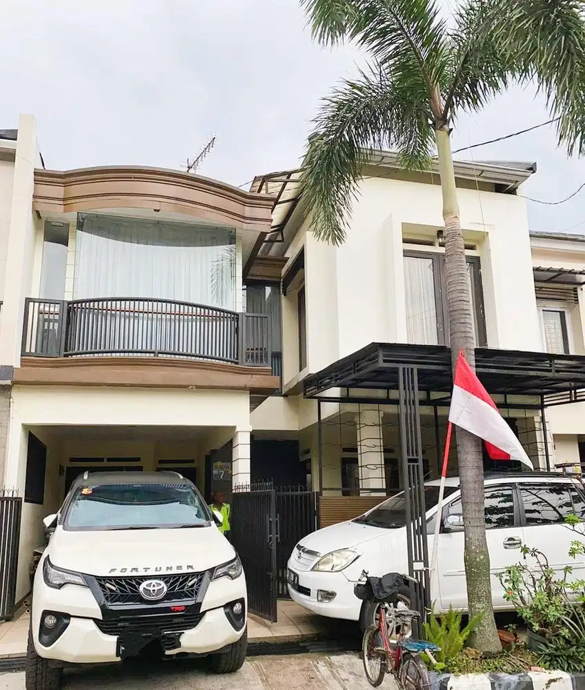 Rumah dijual di Komp.Belleza Antapani Bandung