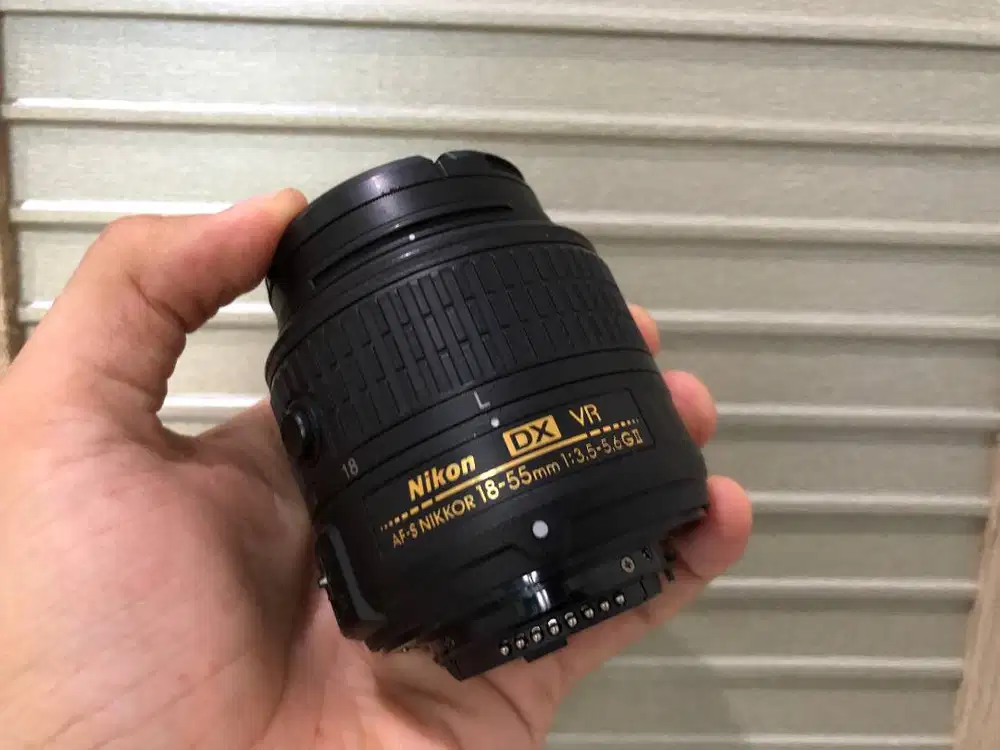 Lensa Nikon 18-55mm VR II