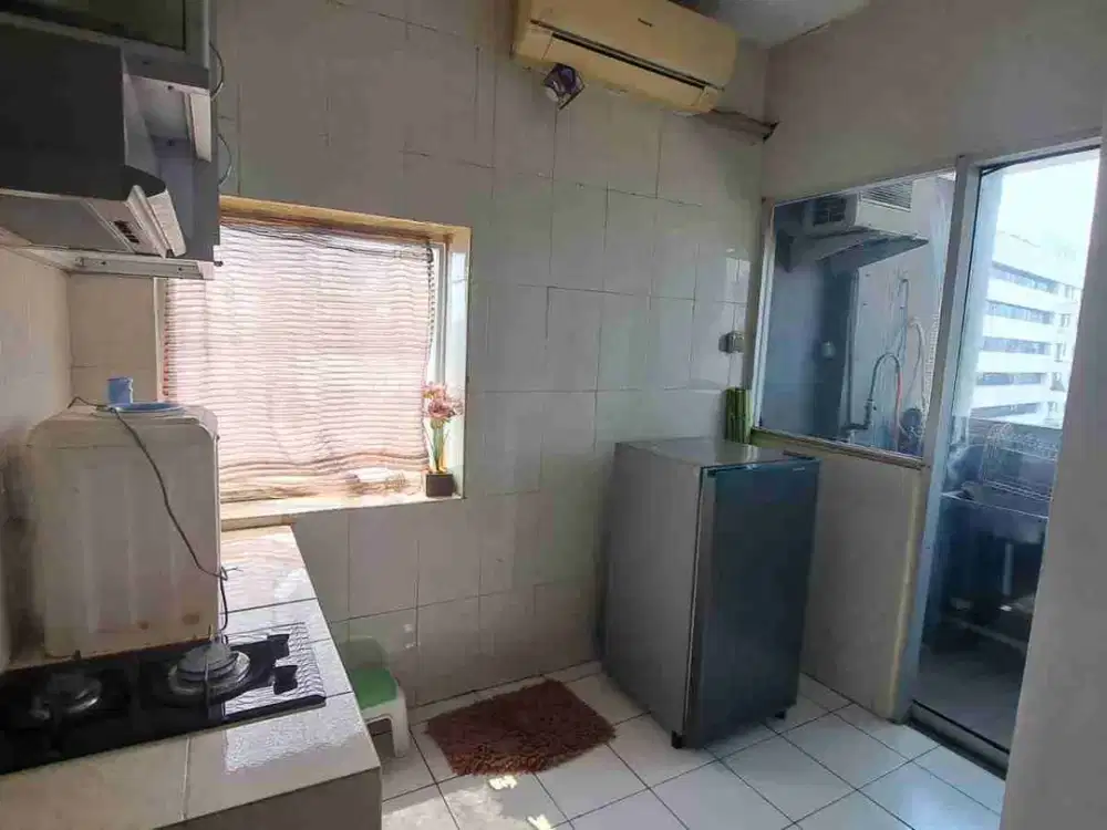 Apartemen Menteng Square 2 BR Modif 1 BR lantai rendah bulanan tahunan