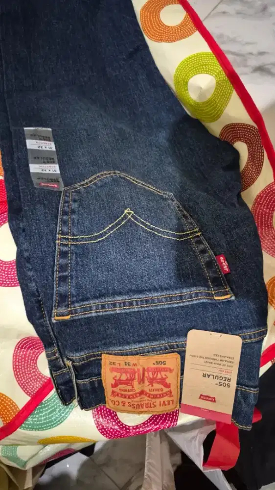 Levis 505 warna dark blue size 31 original authentic