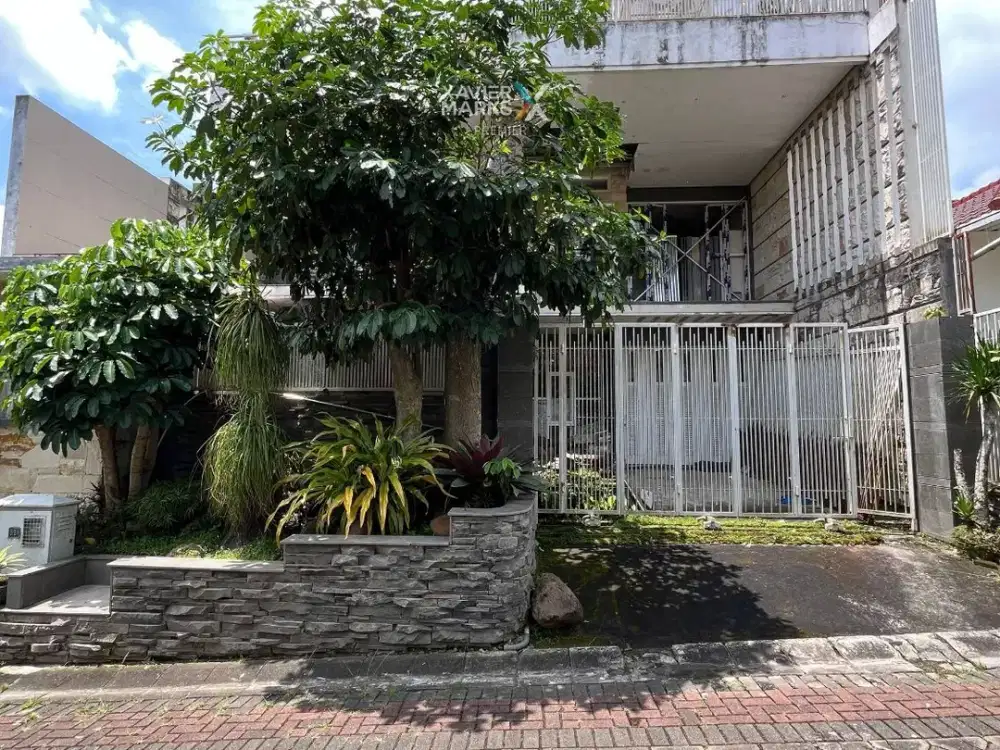 Dijual Rumah Modern di Cluster Khusus plus Rooftop View 360’ di Villa Puncak Tidar Malang