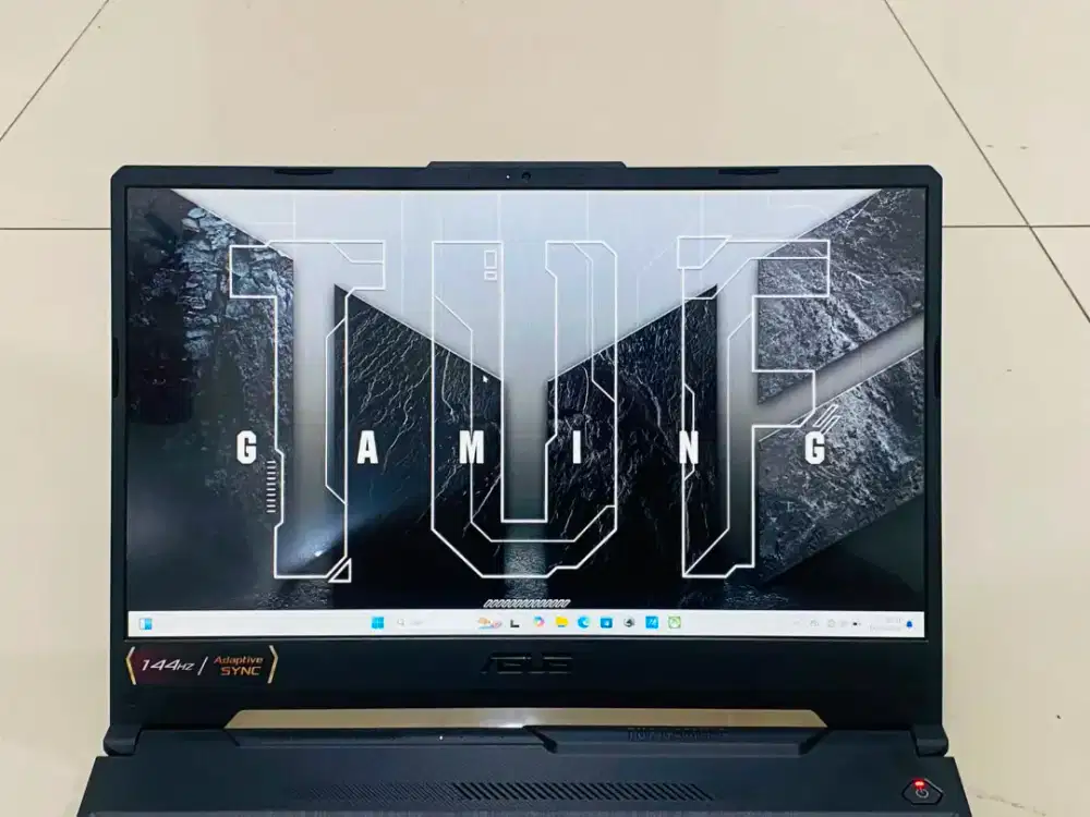 SILAHKAN YANG LAGI CARI LAPTOP GAMING BISA LANGSUNG CHAT