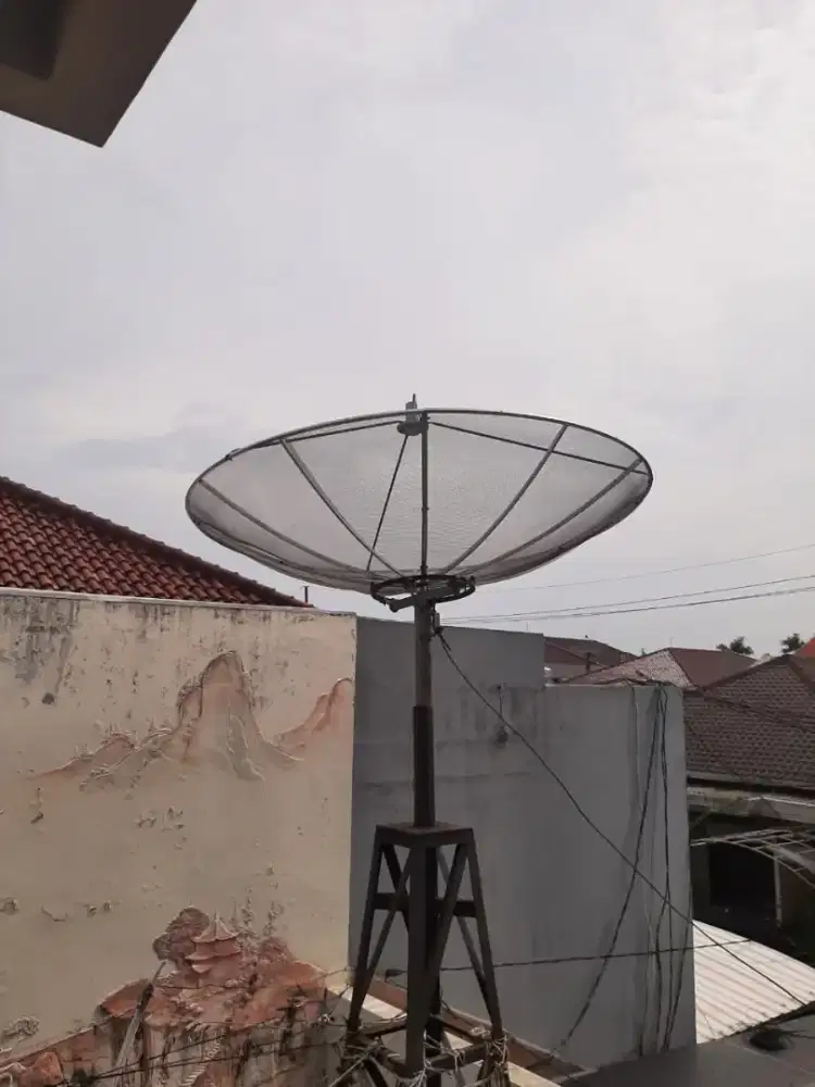 Pemasangan, servis, antena TV Digital, CCTV.