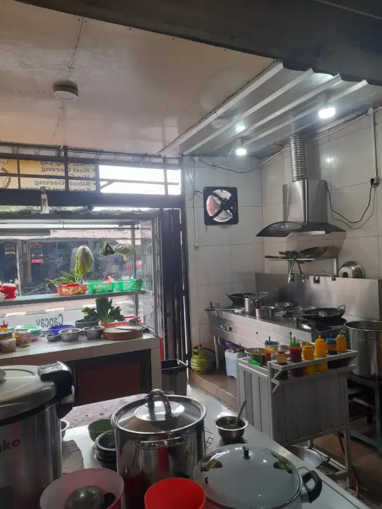 Dicari karyawan tukang masak chinese food yang berpengalaman