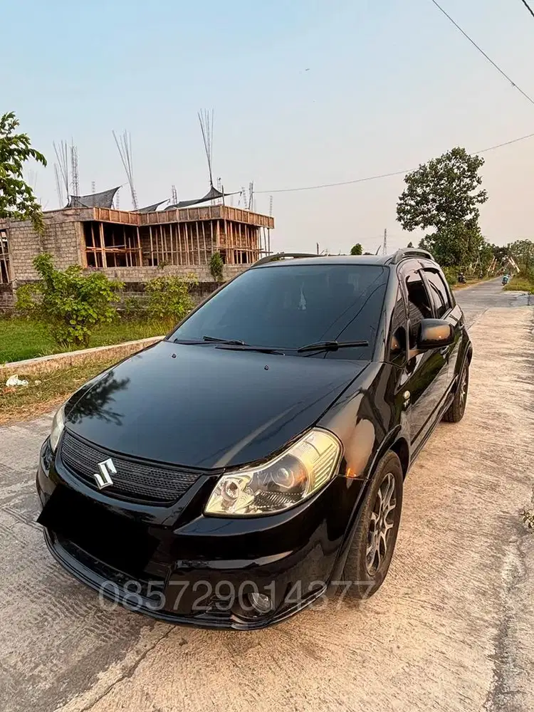 Suzuki SX4 2010 Bensin