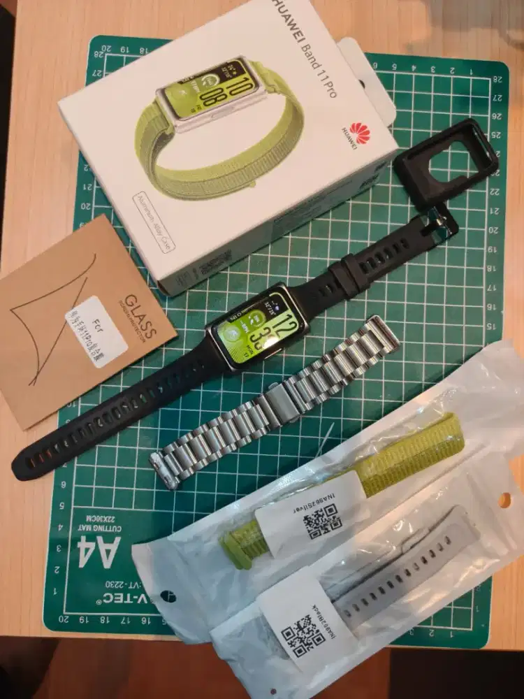 Jam tangan smart watch huawei band 11 pro