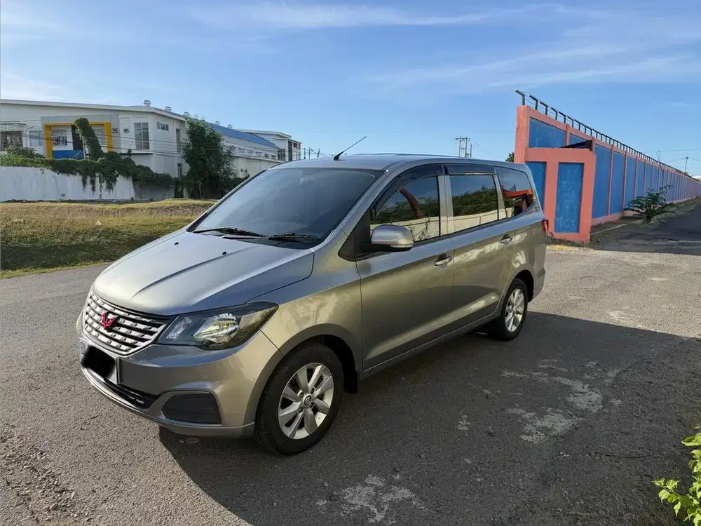 WULING FORMO S 1.2 MT