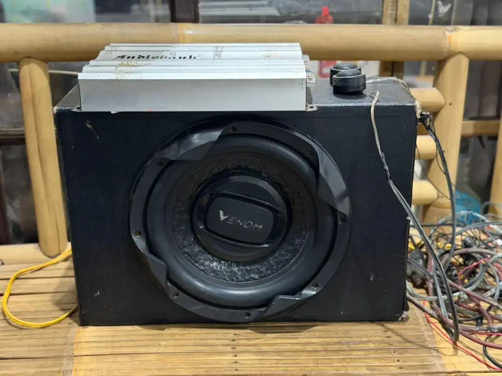 Subwoofer Venom Plus Power