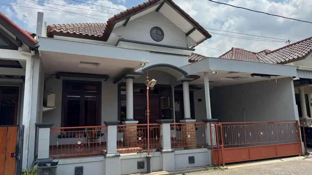 Rumah Dekat Masjid Makmur, Nyaman di Perumahan