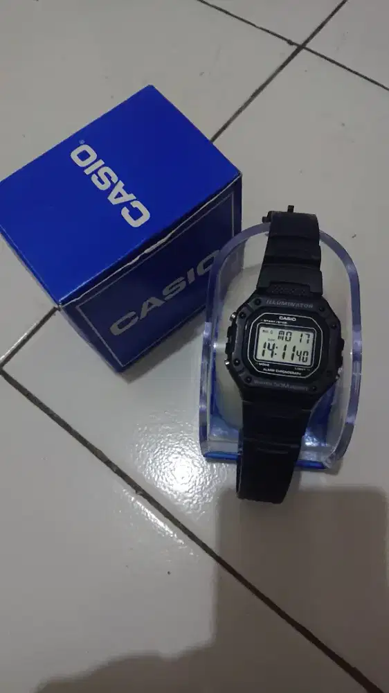 Jual BU bgt Casio ori warna Navy msh bagus fullset