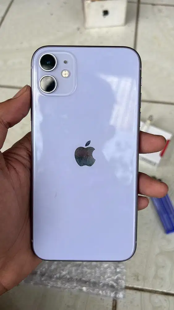 iPhone 11 64gb.