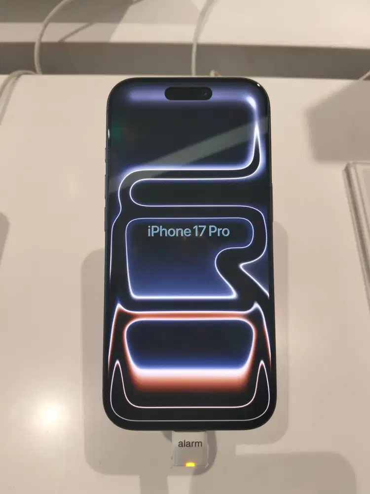 Saya menjual iPhone 17 pro max