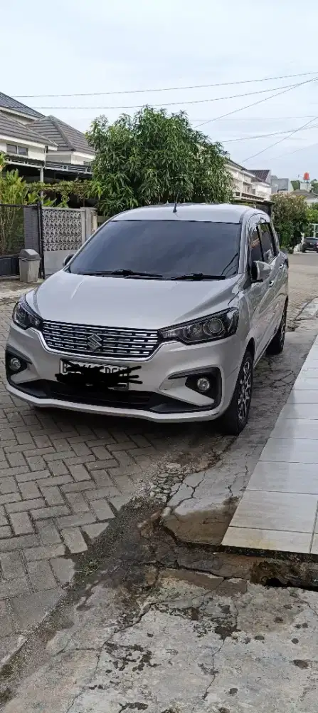 Sewa Mobil / Rental Mobil dan Sopir