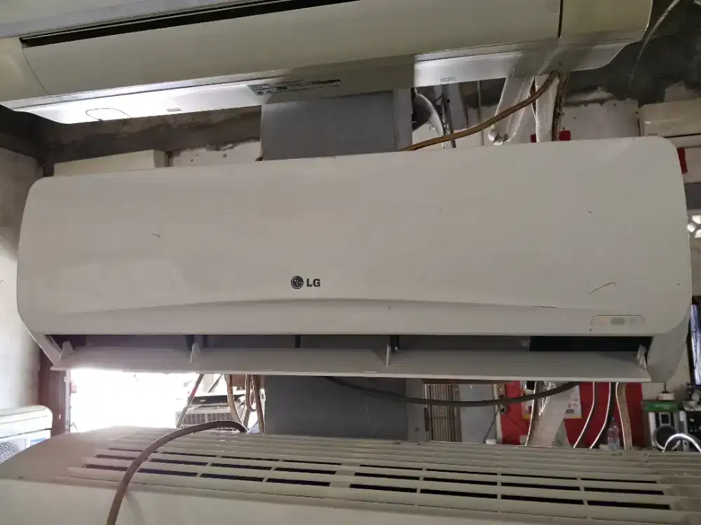AC LG ½PK Lowwatt