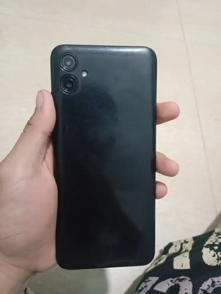 Samsung a04e 3/32gb