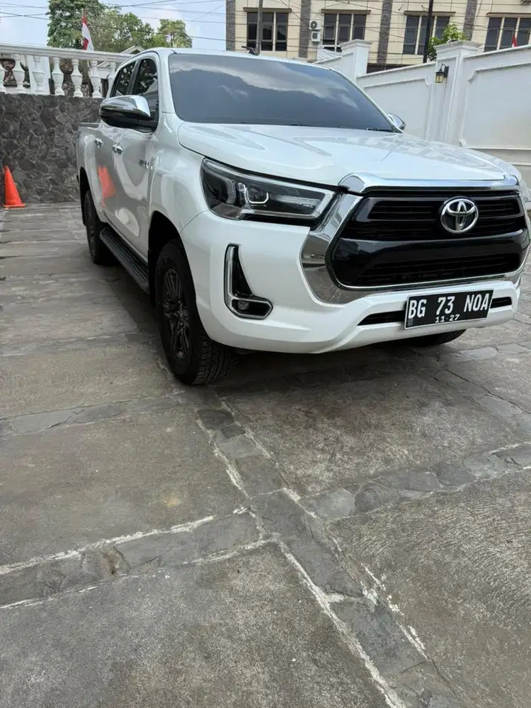 Toyota Hilux V tahun 2022