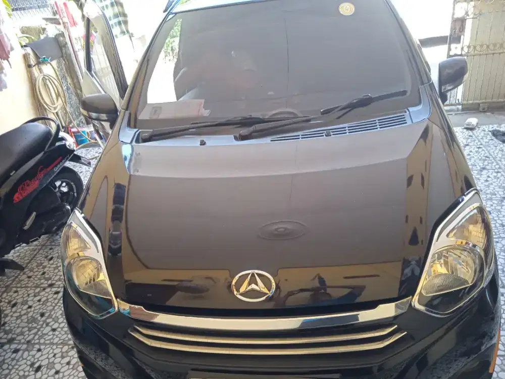 Di jual ayla mulus luar dalam