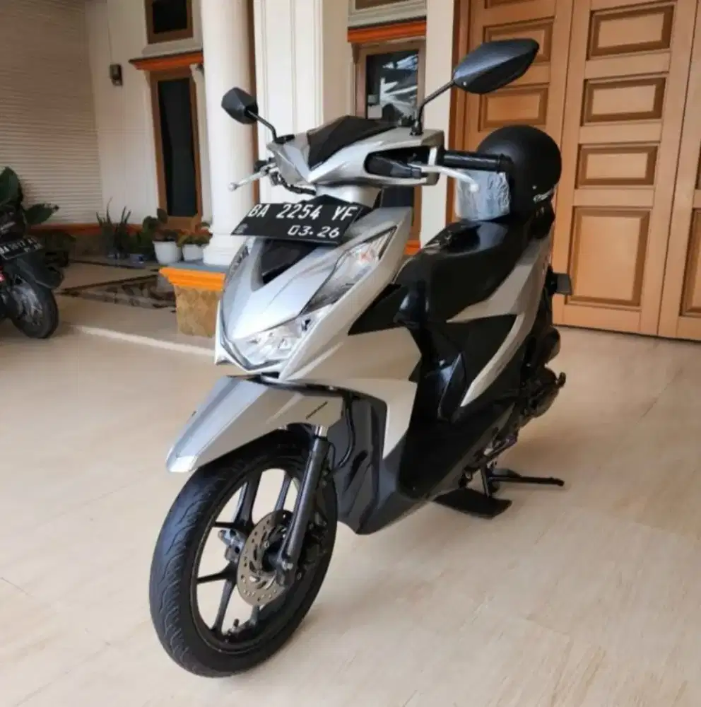 Honda Beat 2021 Deluxe tipe tertinggi
