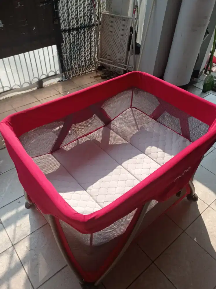 Dijual CEPAT baby box nuna sena/box tempat tidur lipat bayi nuna