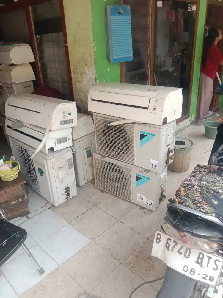 Menerima ac bekas yg gak terpakai