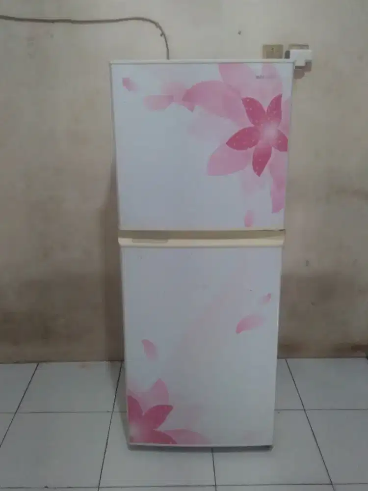 Kulkas sharp 2 pintu normal