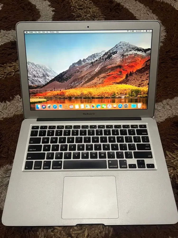 Macbook air i7 4/256 gb 13 inch 2011 CTO