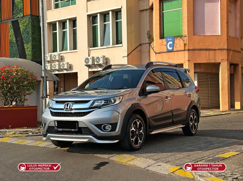 KM 30rb BRV Prestige Cvt 2019 matic Honda BR-V Facelift bs TT silver