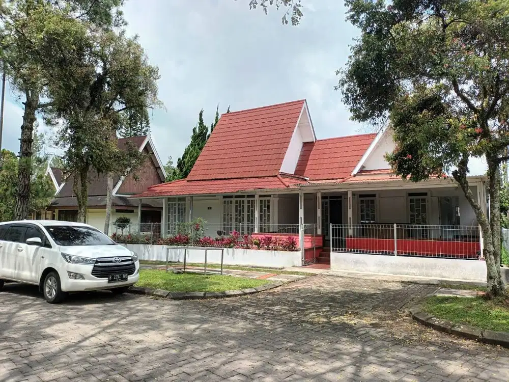 Dijual villa di kota bunga Cipanas (BU)