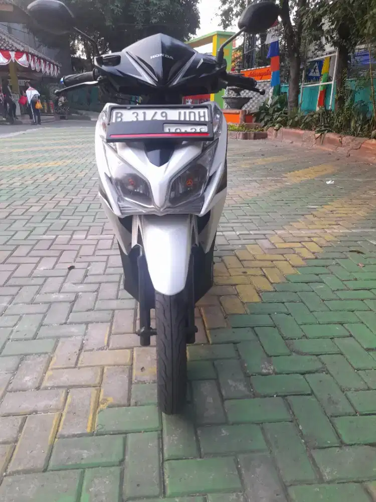 HONDA VARIO TECHNO 125 KZR 2013