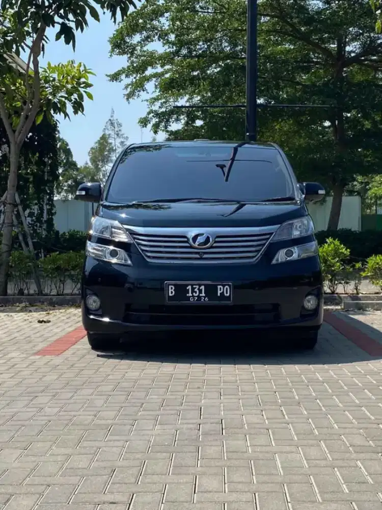 Toyota vellfire Z premium sound matic tahun 2011