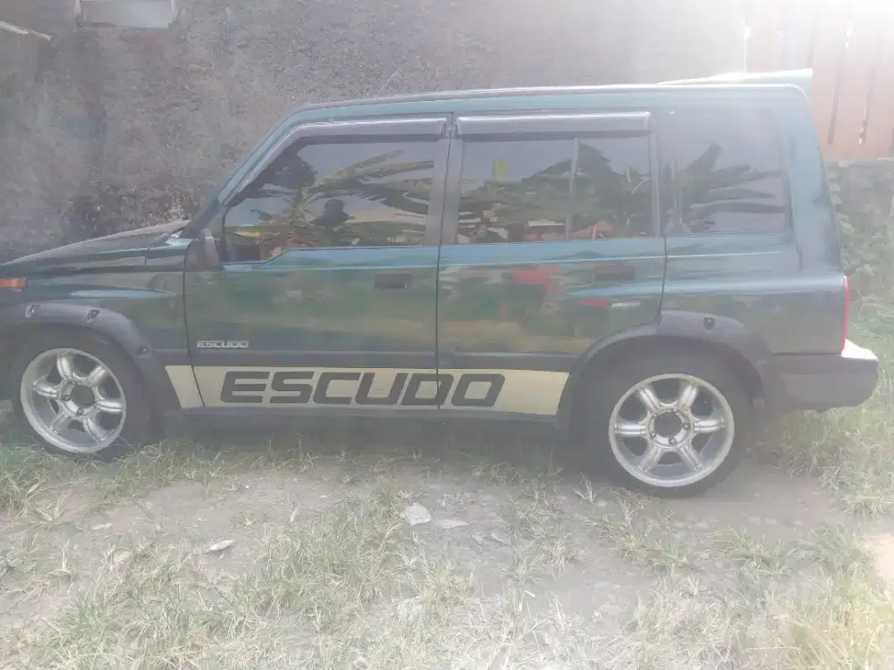 Jual Escudo Jlx 1995 kondisi bagus,komplit
