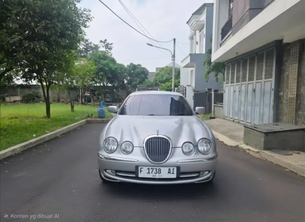 Jaguar S Type th 2000
Pajak dan stnk baru diperpanjang