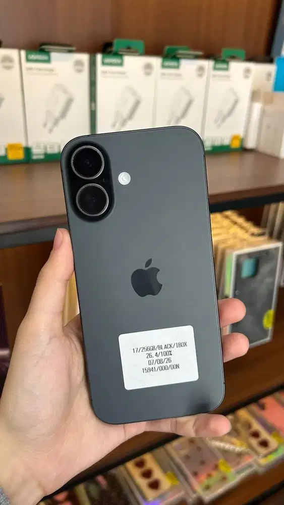 iPhone 17 basic 256gb black ex ibox