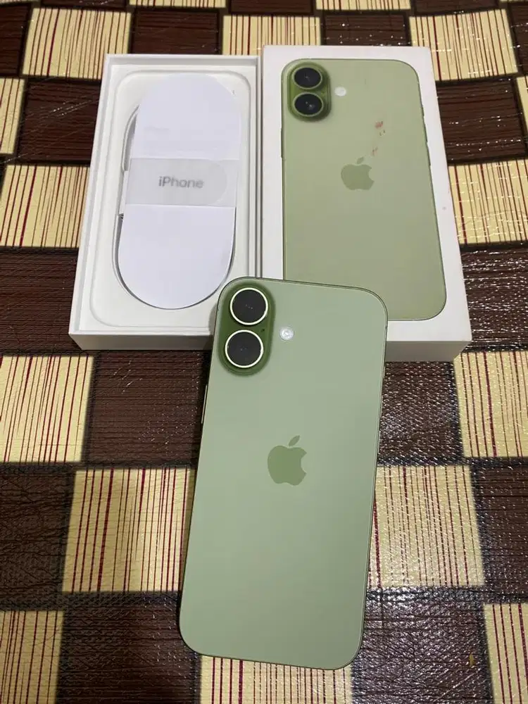 Di Jual Iphone 17 256 GB iBox Sage Garansi ON April 2027