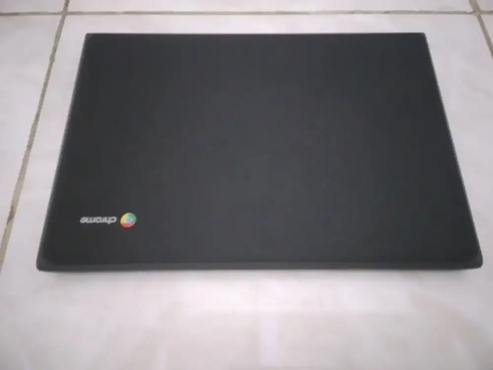 Laptop chromebook
