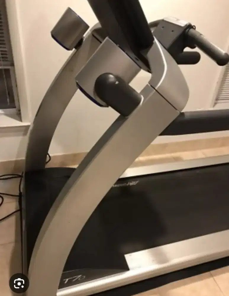 Dijual Treadmill Life Fitness Pd Indah Jakarta Selatan