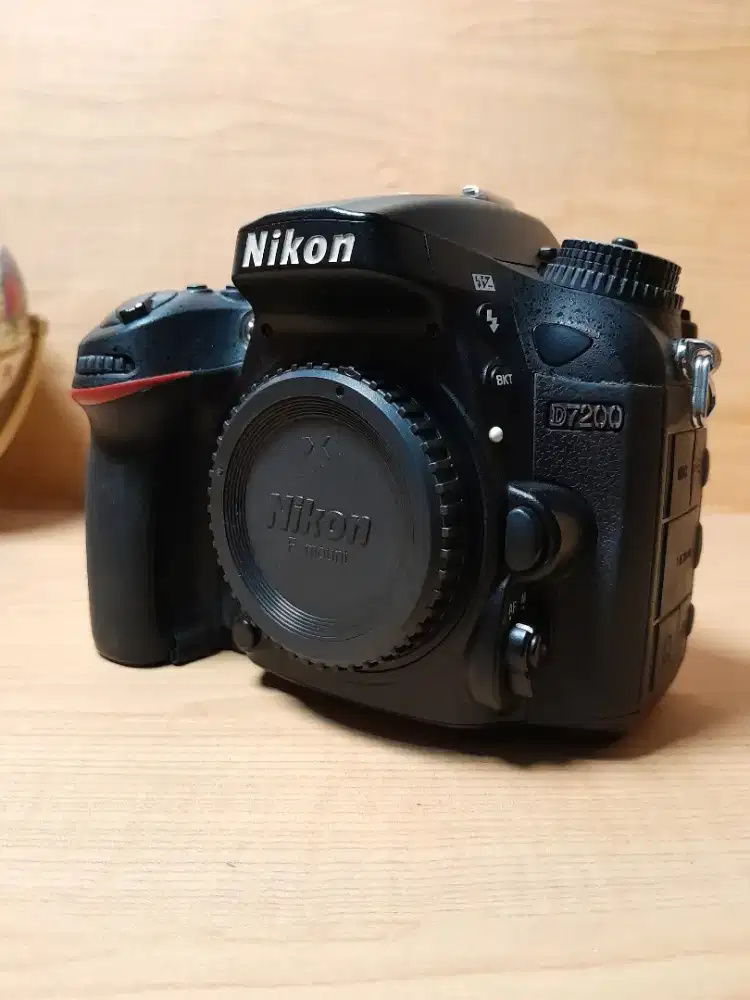 NIKON D7200 SC 18K MULUS BERGARANSI