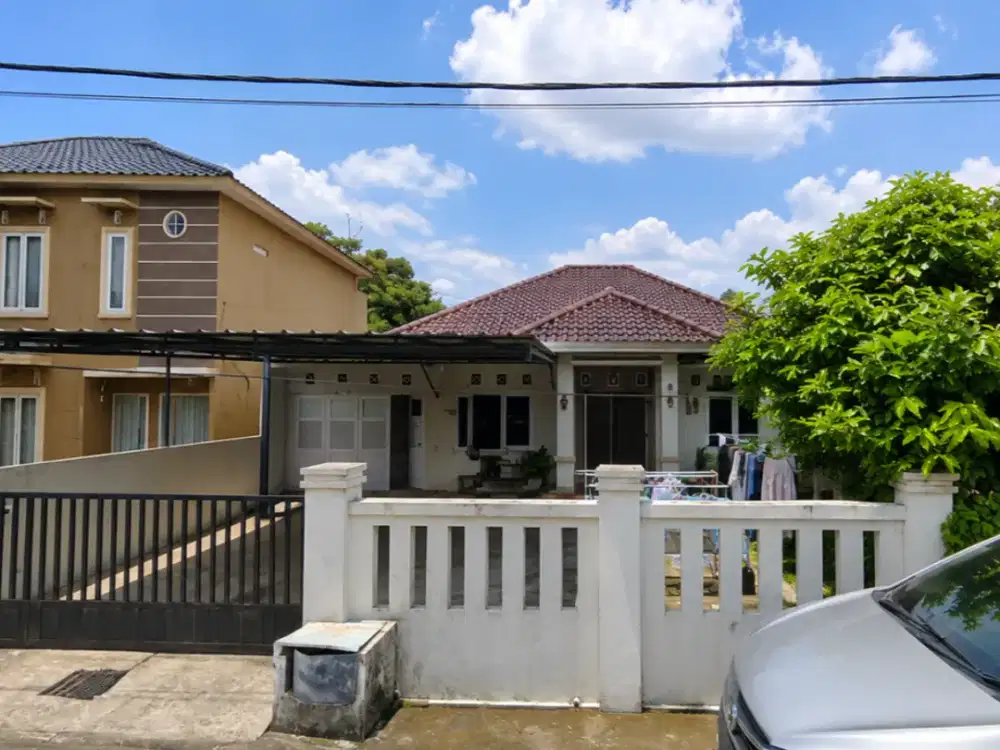 Dijual Rumah Pusat Kota Jalan Tanah Merah Demang Lebar daun Palembang
