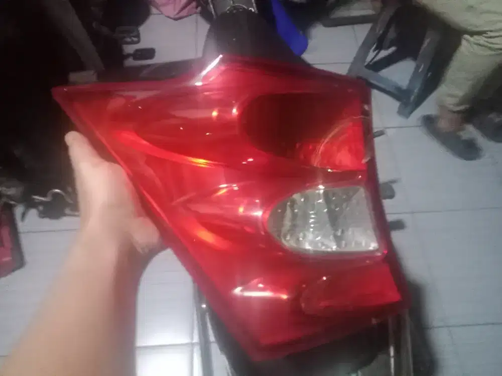 Mika lampu Freed original