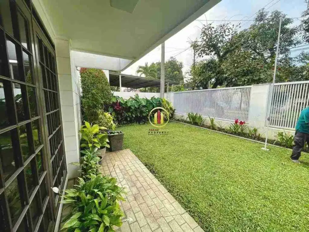 Rumah Nyaman dan Asri di Turangga Lengkong Martanegara