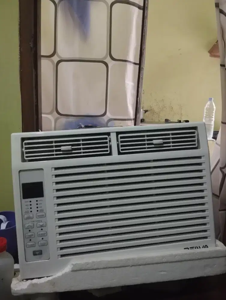 AC WINDOW REIWA SERI TERBARU 0.5 PK