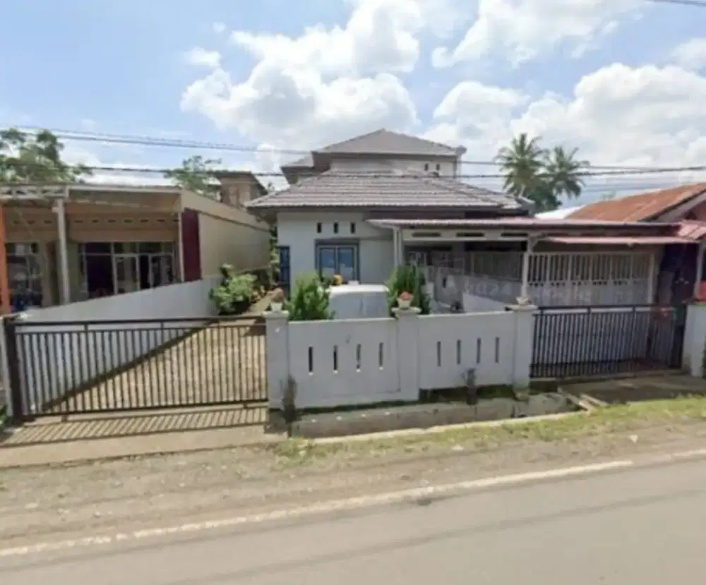 Dijual rumah jalan H agus salim payakumbuh timur 1,5M nego