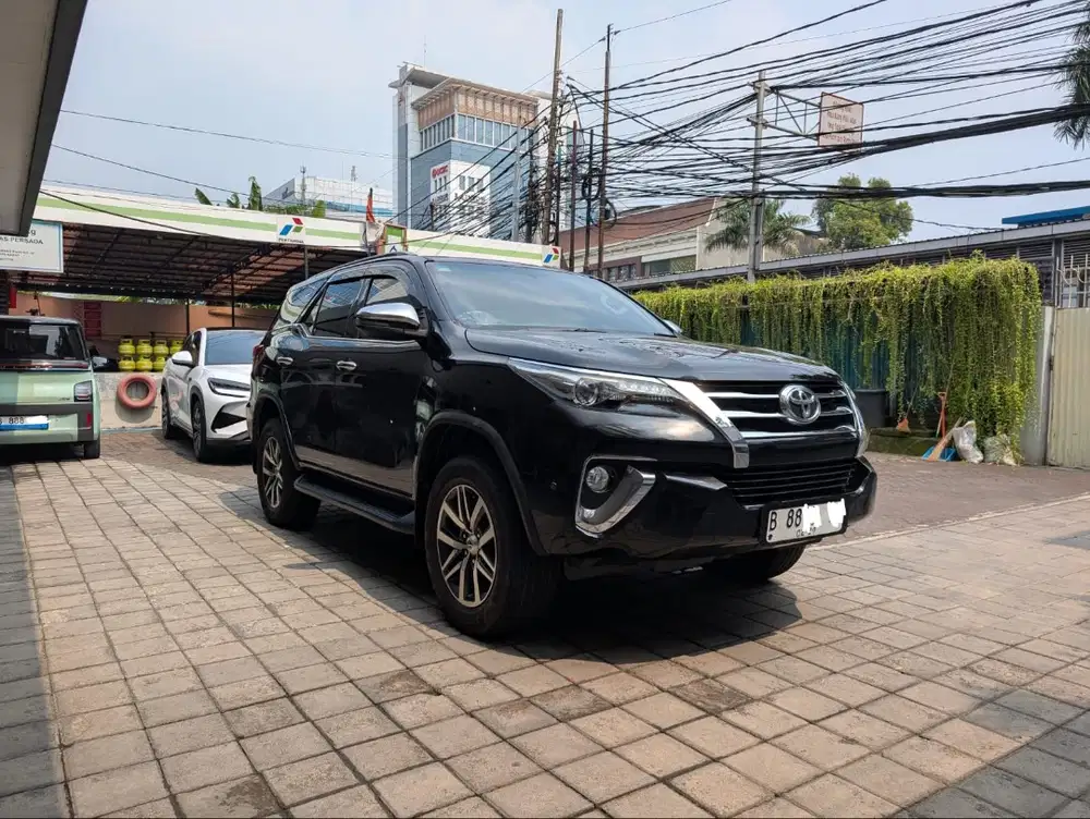 TOYOTA FORTUNER G LOW ODO UPGRADE VRZ TANGAN PERTAMA