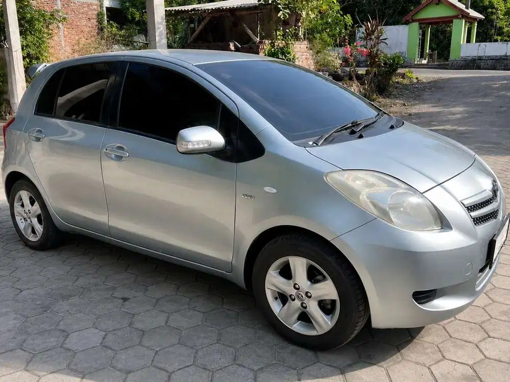 Toyota Yaris J MT 2008