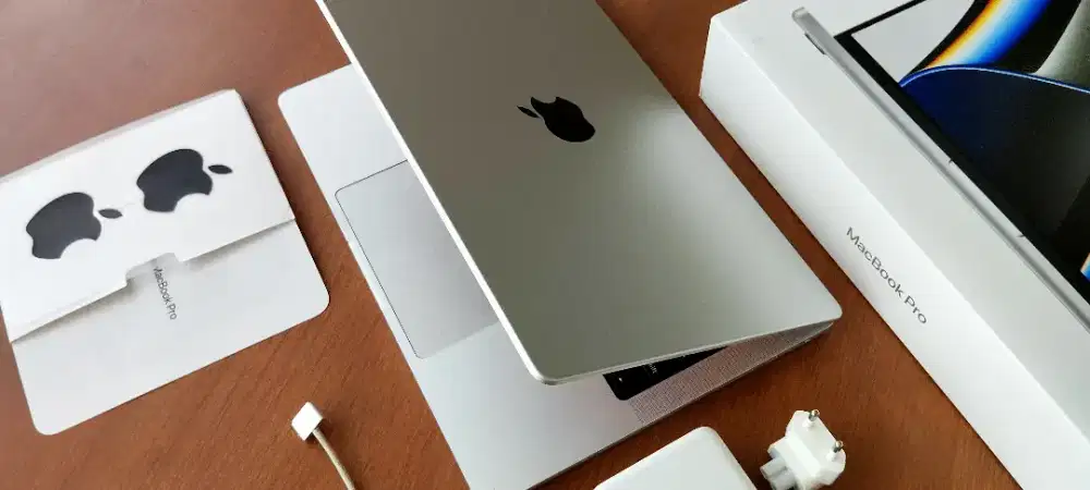 Jual Beli Macbook