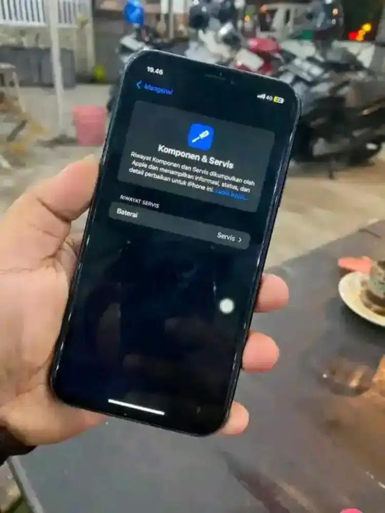 iPhone XR 64GB WiFi Only